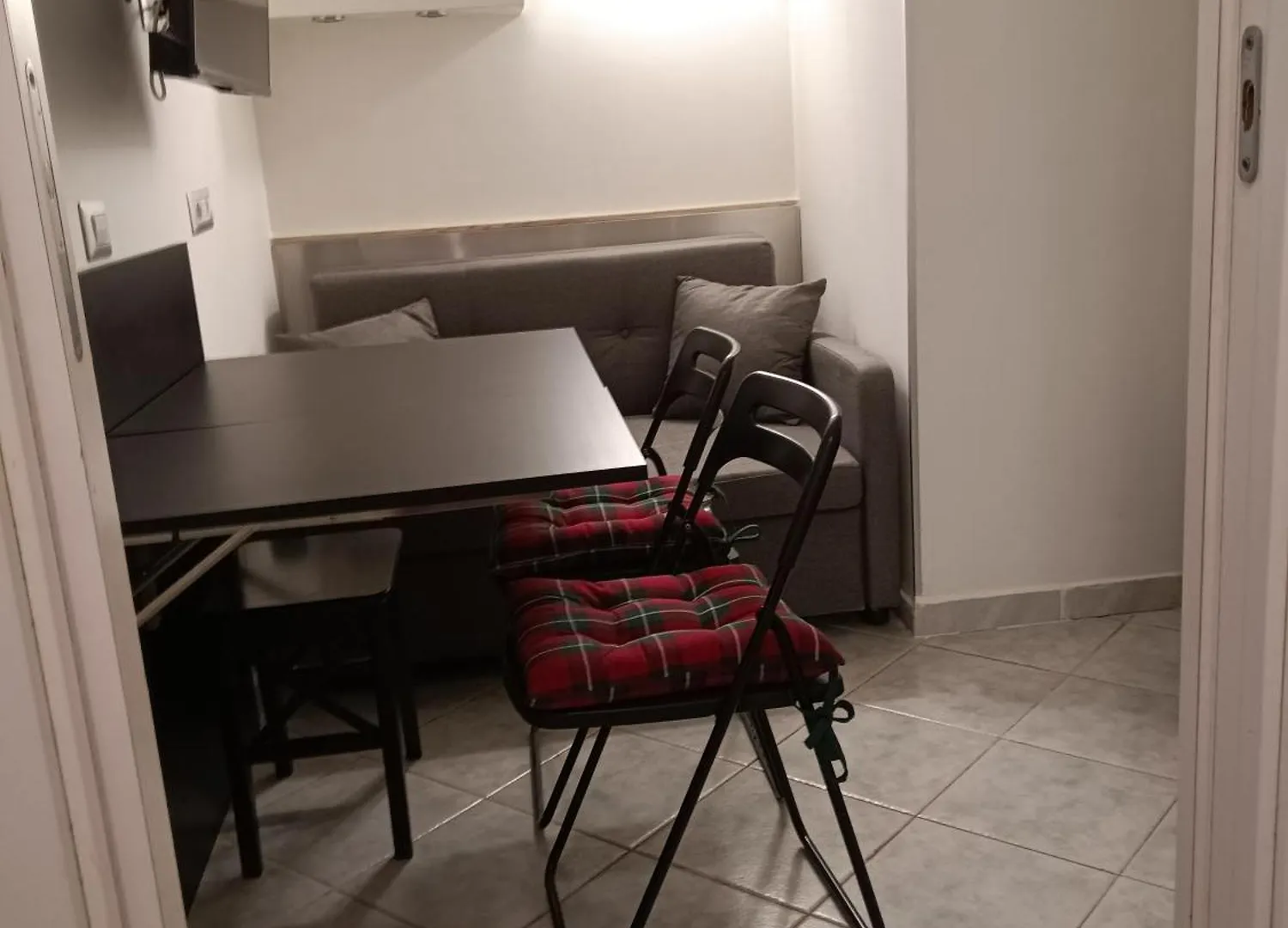 La Residenza Napoli Chiaia Short Let Apartment Superior Via Chiaia 82 0*, Neapel Italien