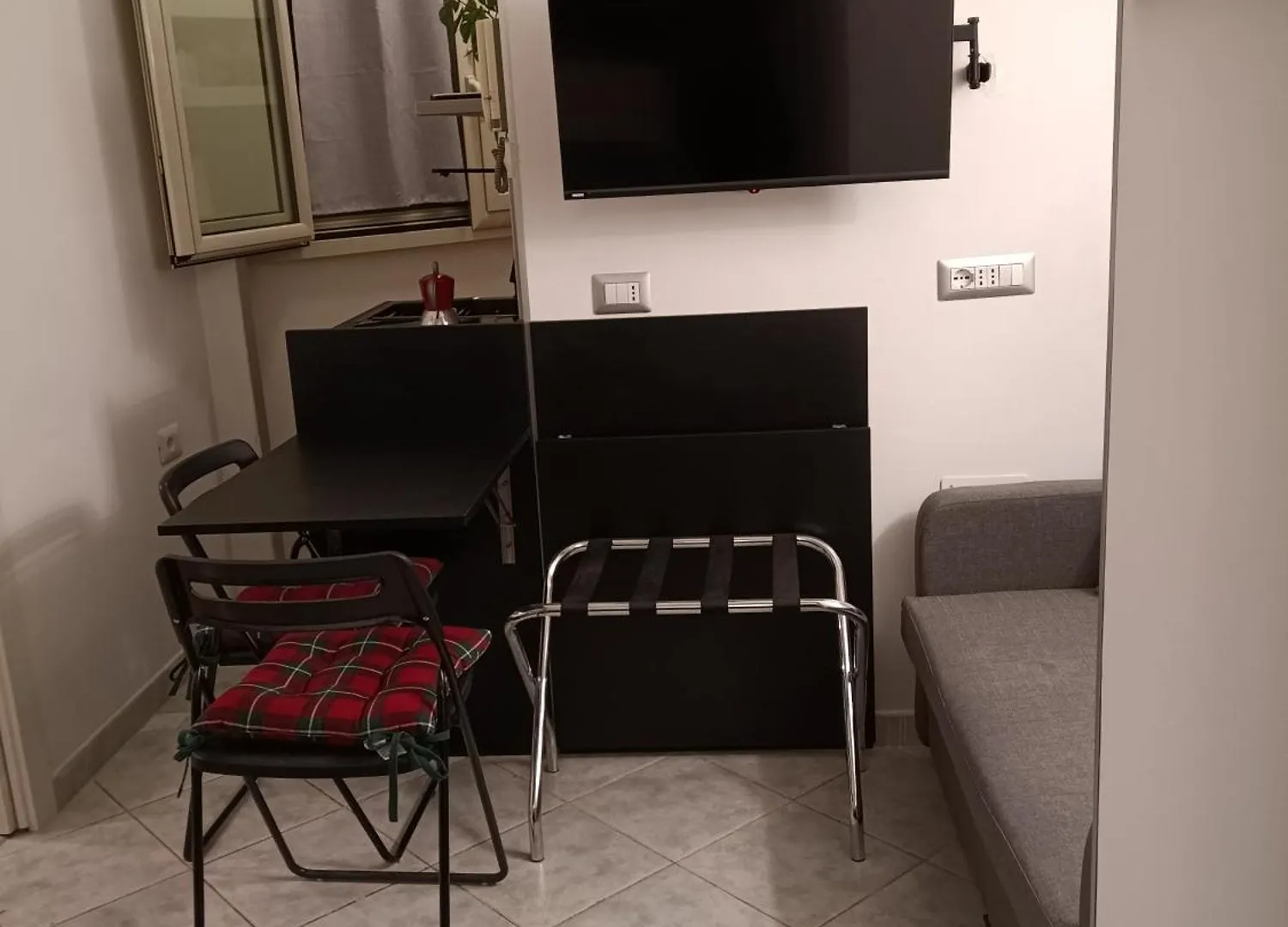 La Residenza Napoli Chiaia Short Let Apartment Superior Via Chiaia 82